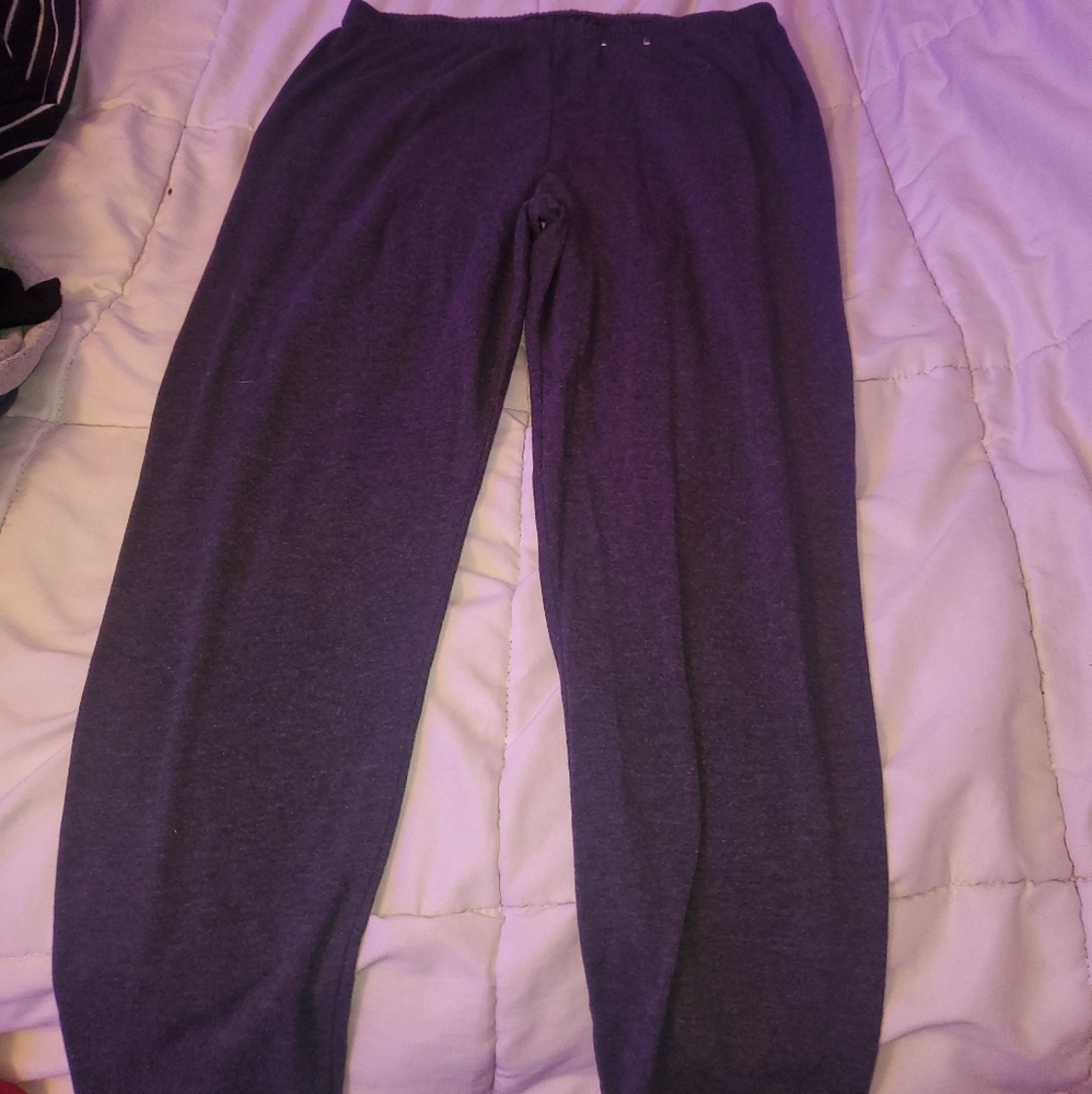 Grey leggings